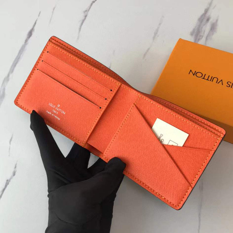 1E202BDE Stylish leather wallets