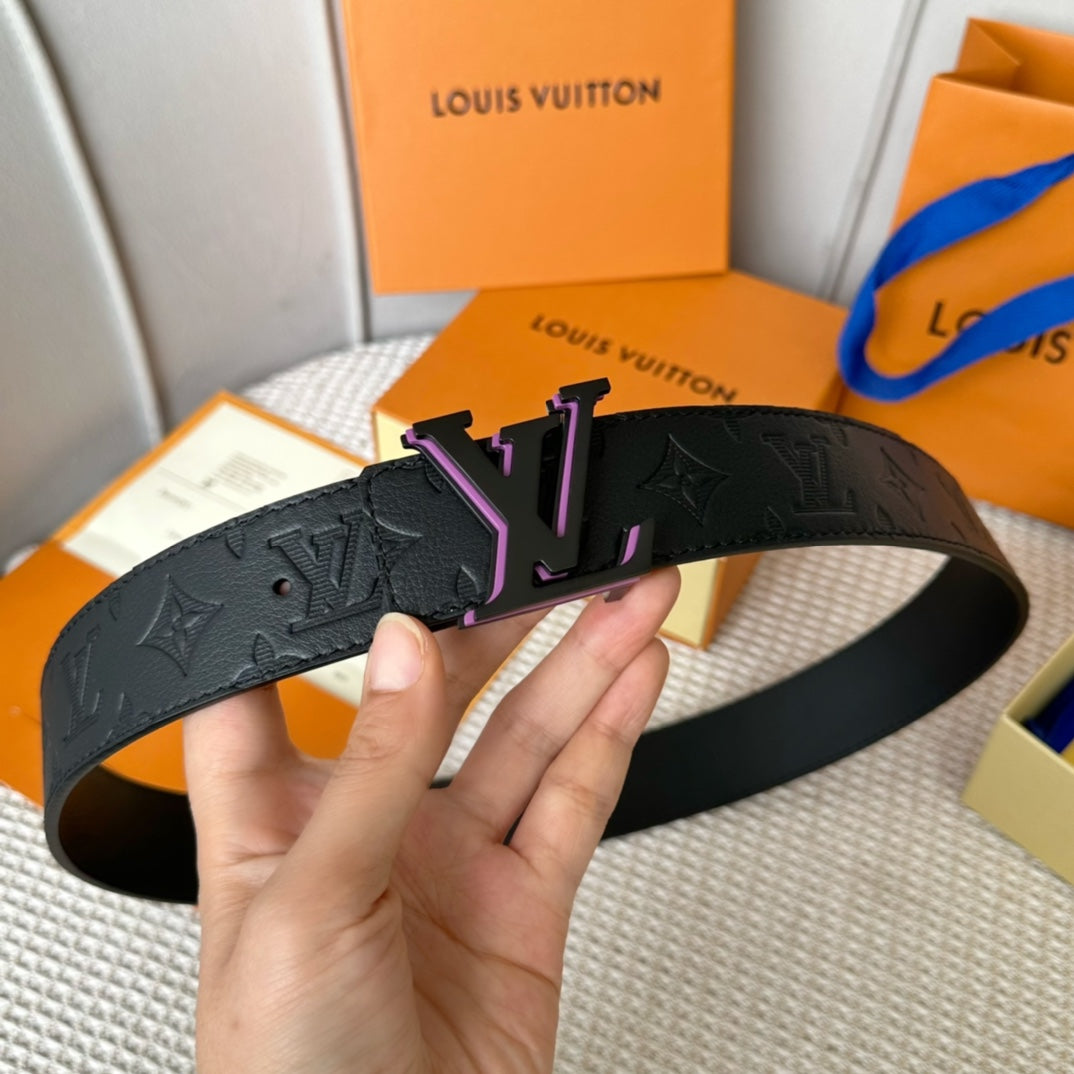 14E55PDE Stylish High quality belt With full package