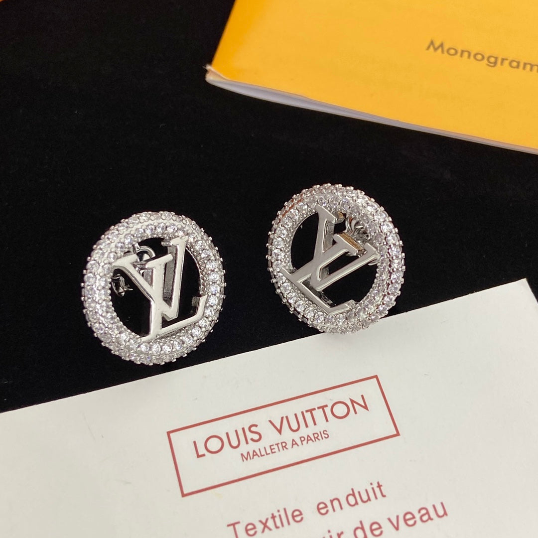 175NE9EDE Stylish Earrings