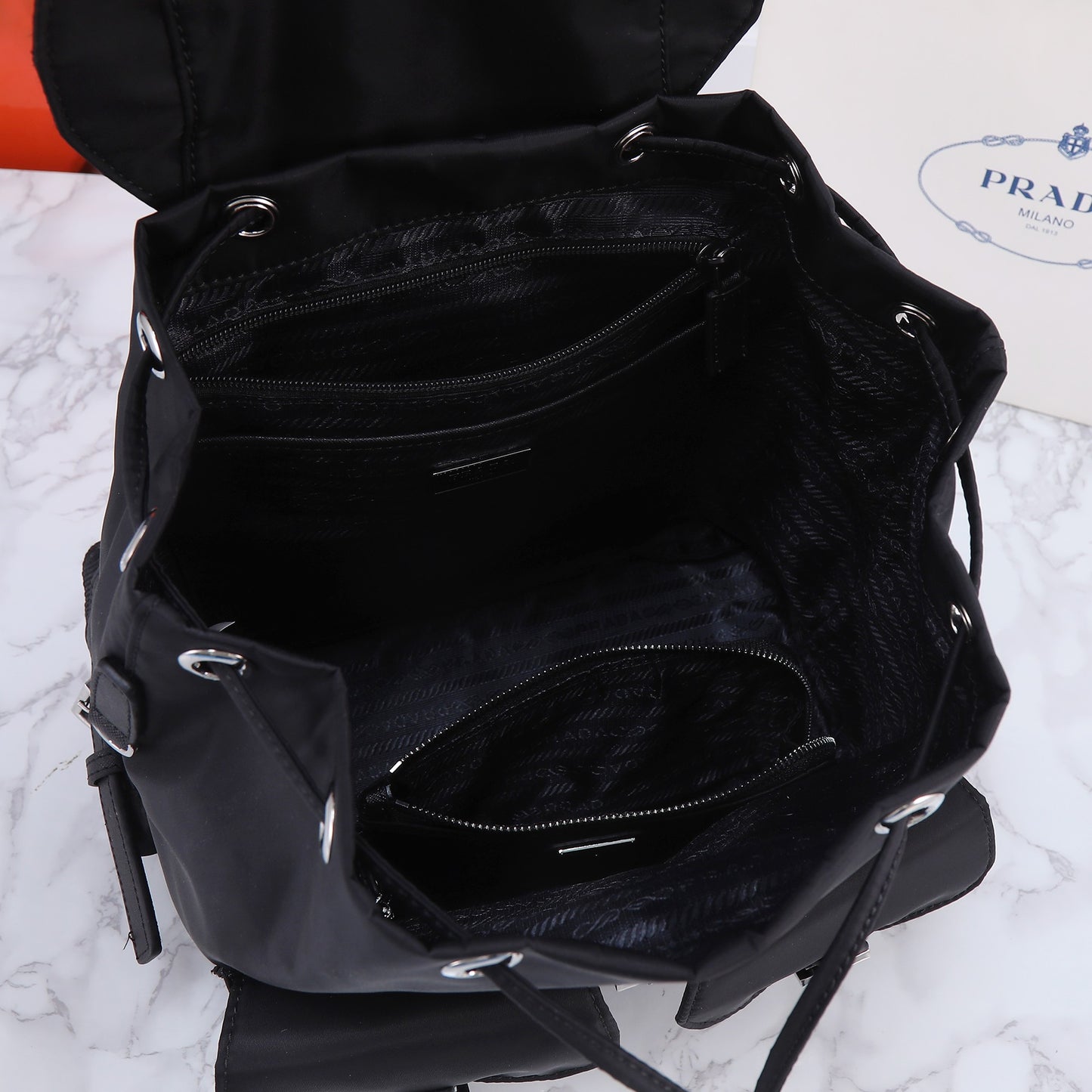 1XPD71BDE Stylish leather bag