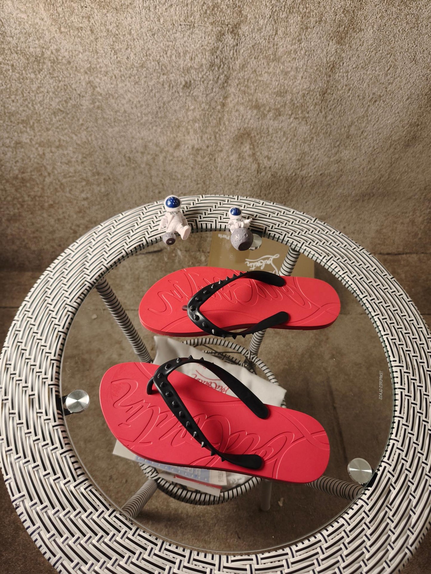 J4A13ZDE Stylish Slippers