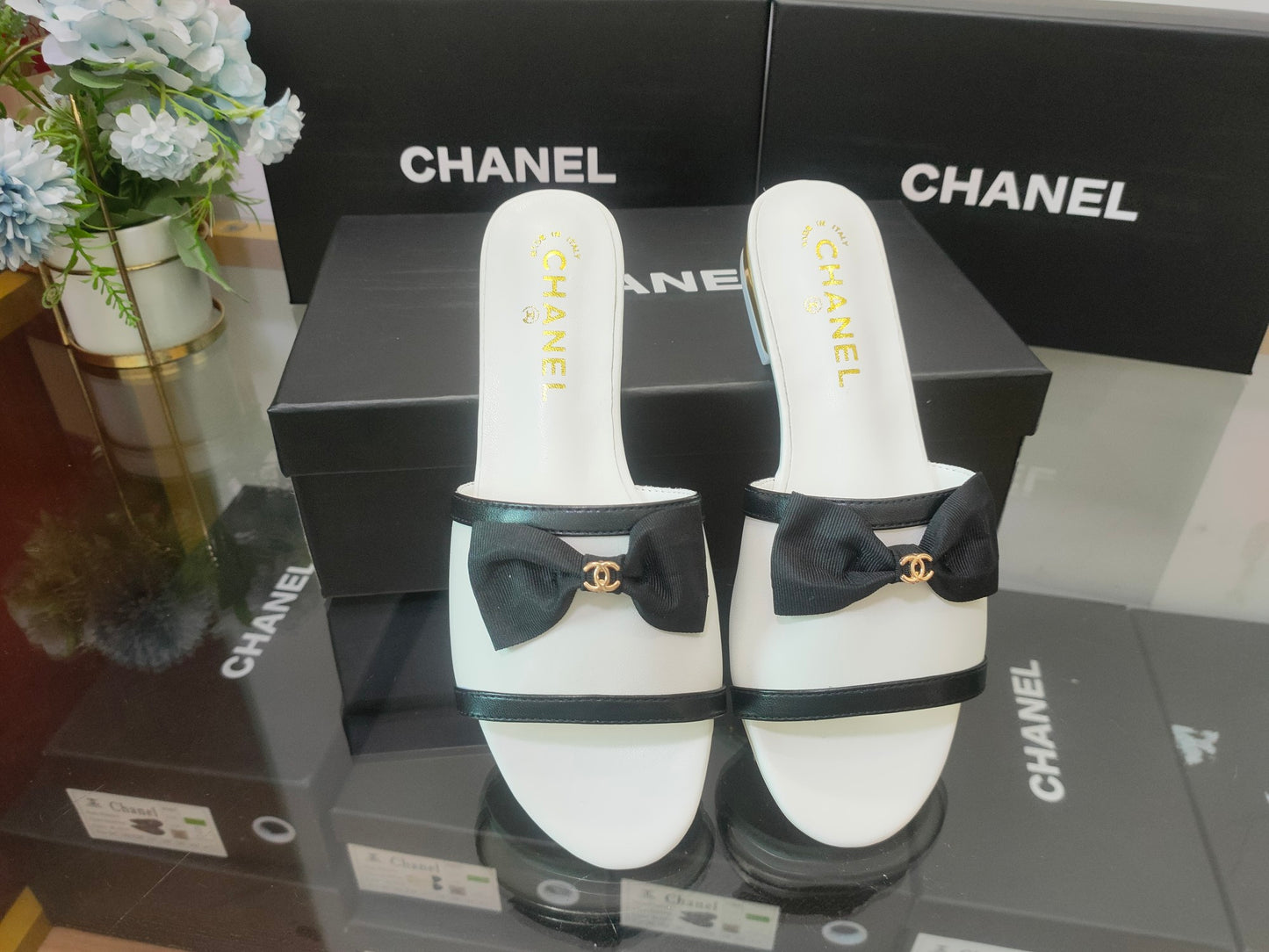 14C31ZDE Stylish slippers