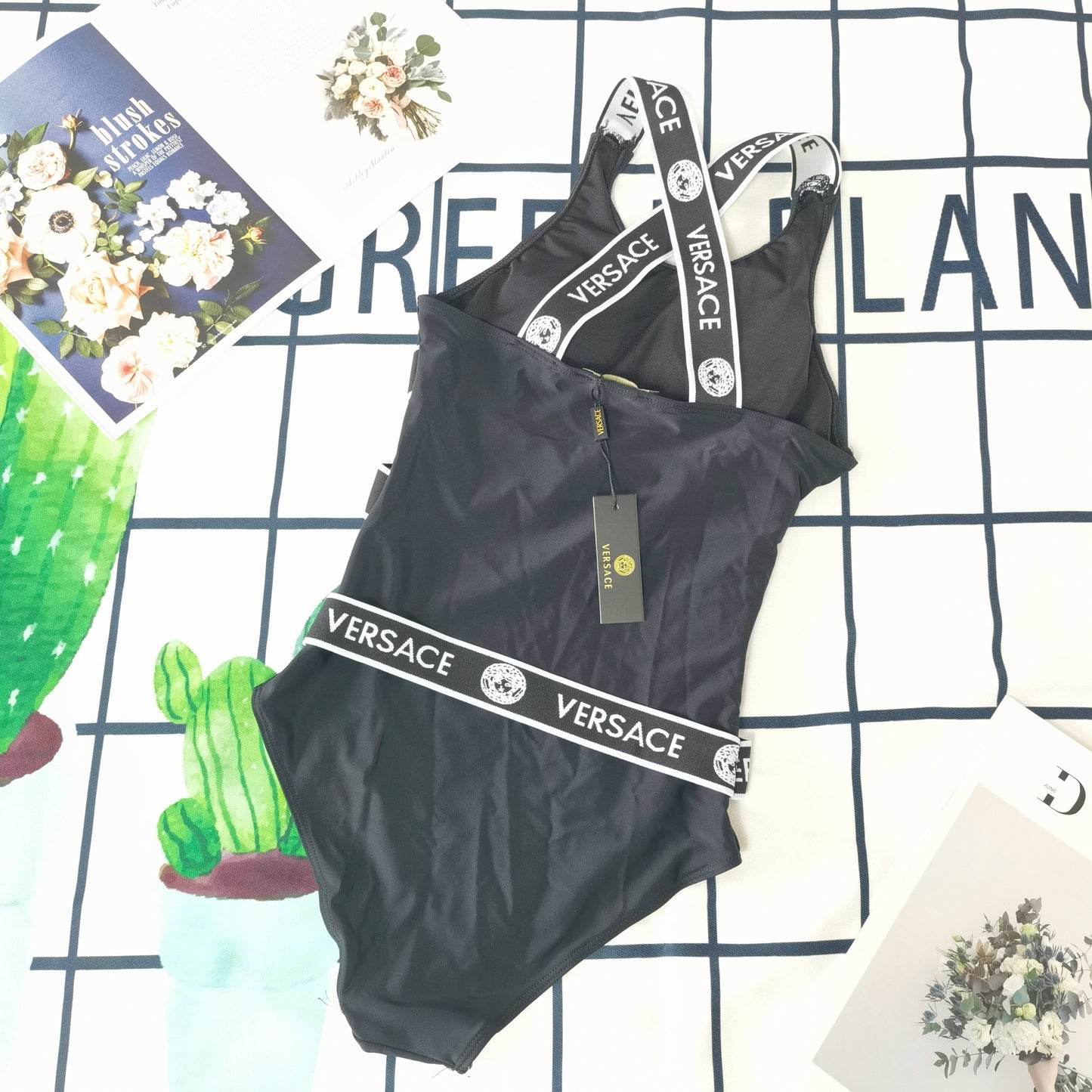 14V178YDE Stylish Bikini swimsuit
