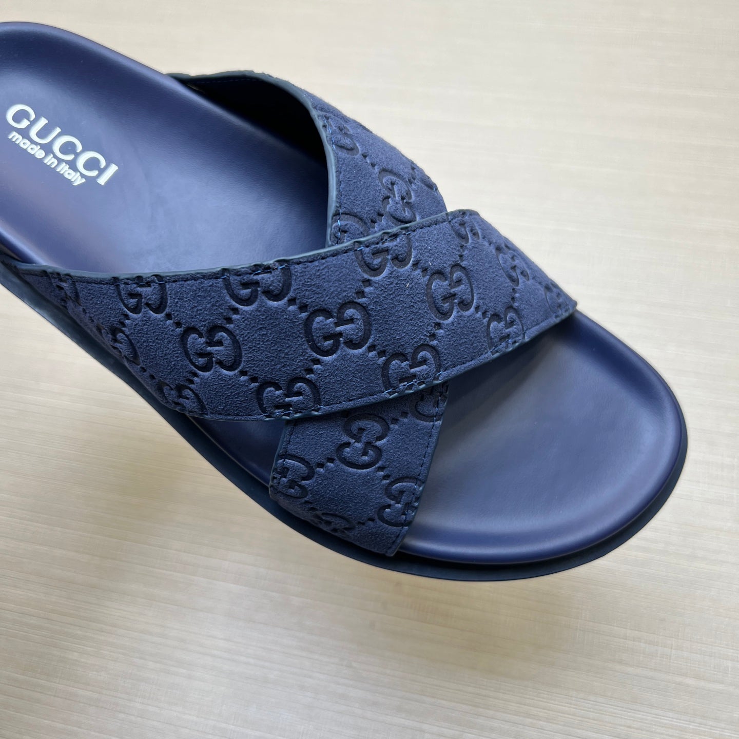 5QB15ZDE Stylish Slippers