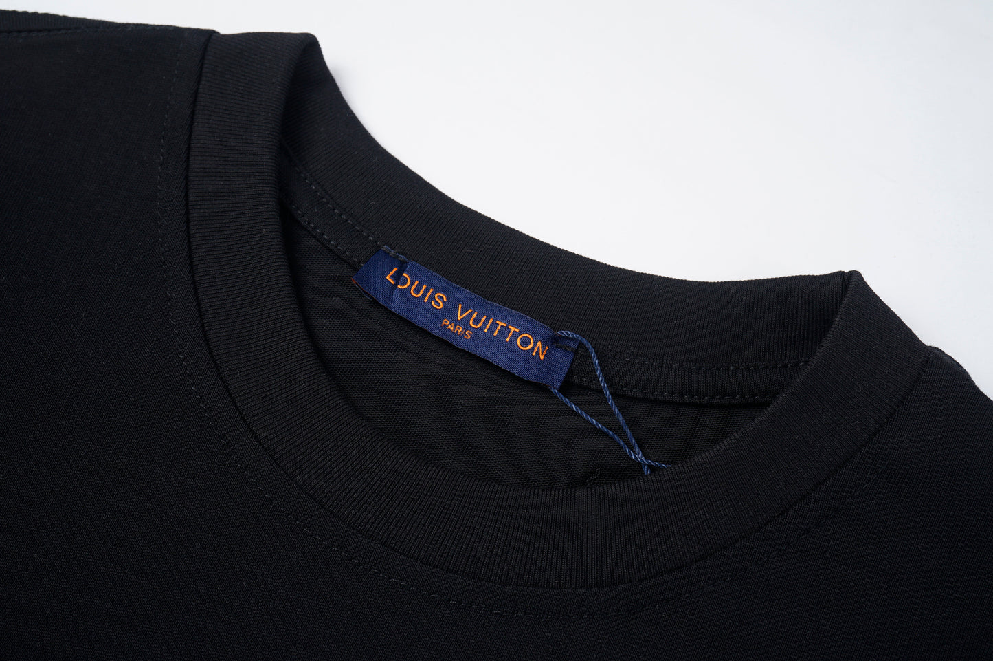 1ZE527UDE Stylish T-shirts