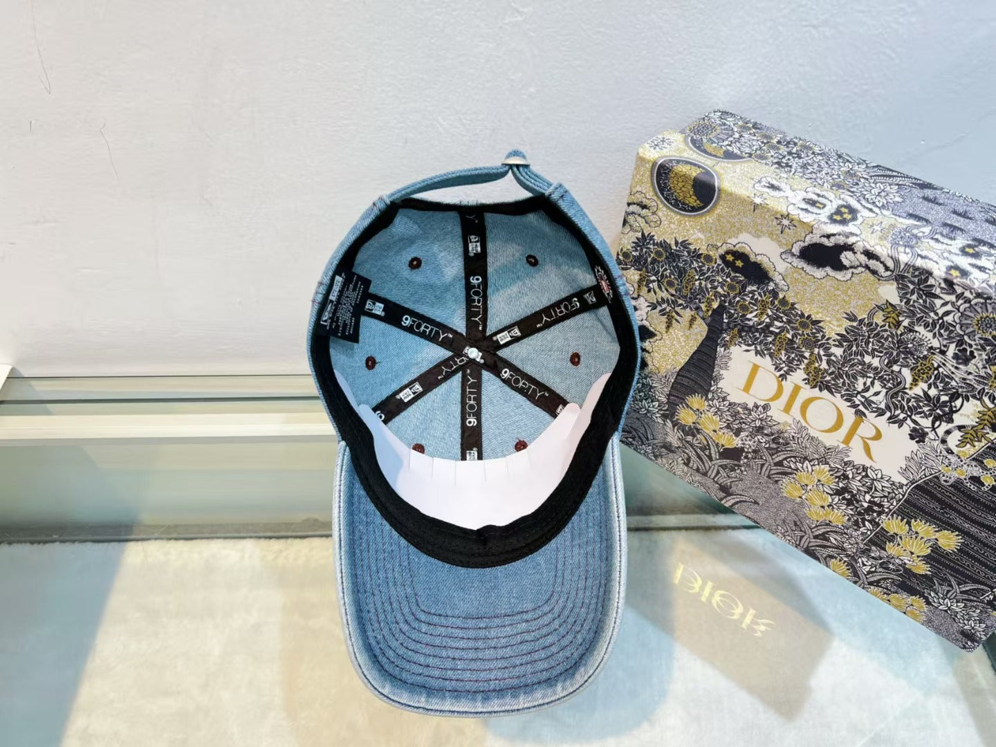 125ZA506MDE Stylish hats