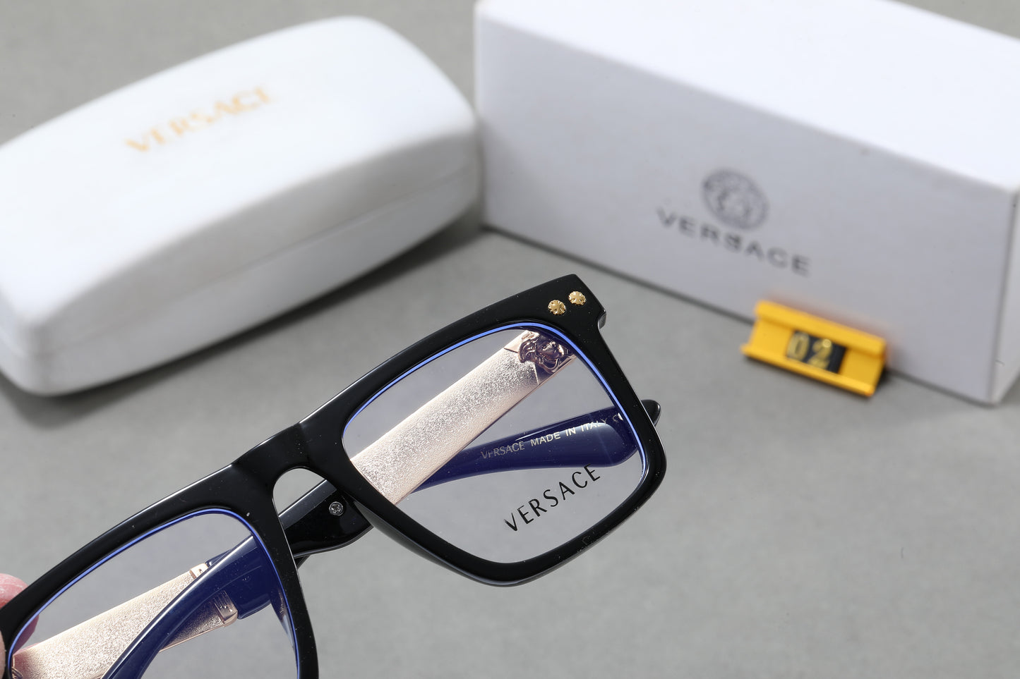 385RV59TDE Stylish Sunglasses