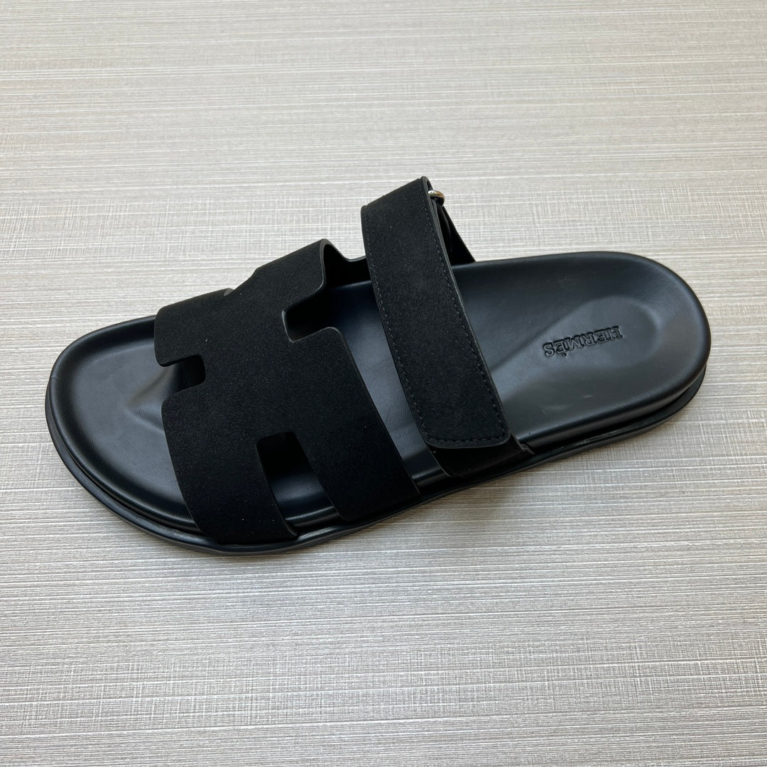 54H1ZDE Stylish slippers
