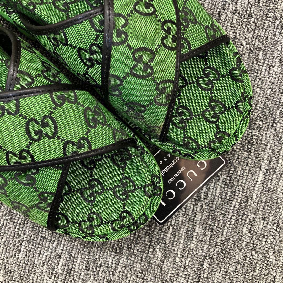 5YB69ZDE Stylish Slippers