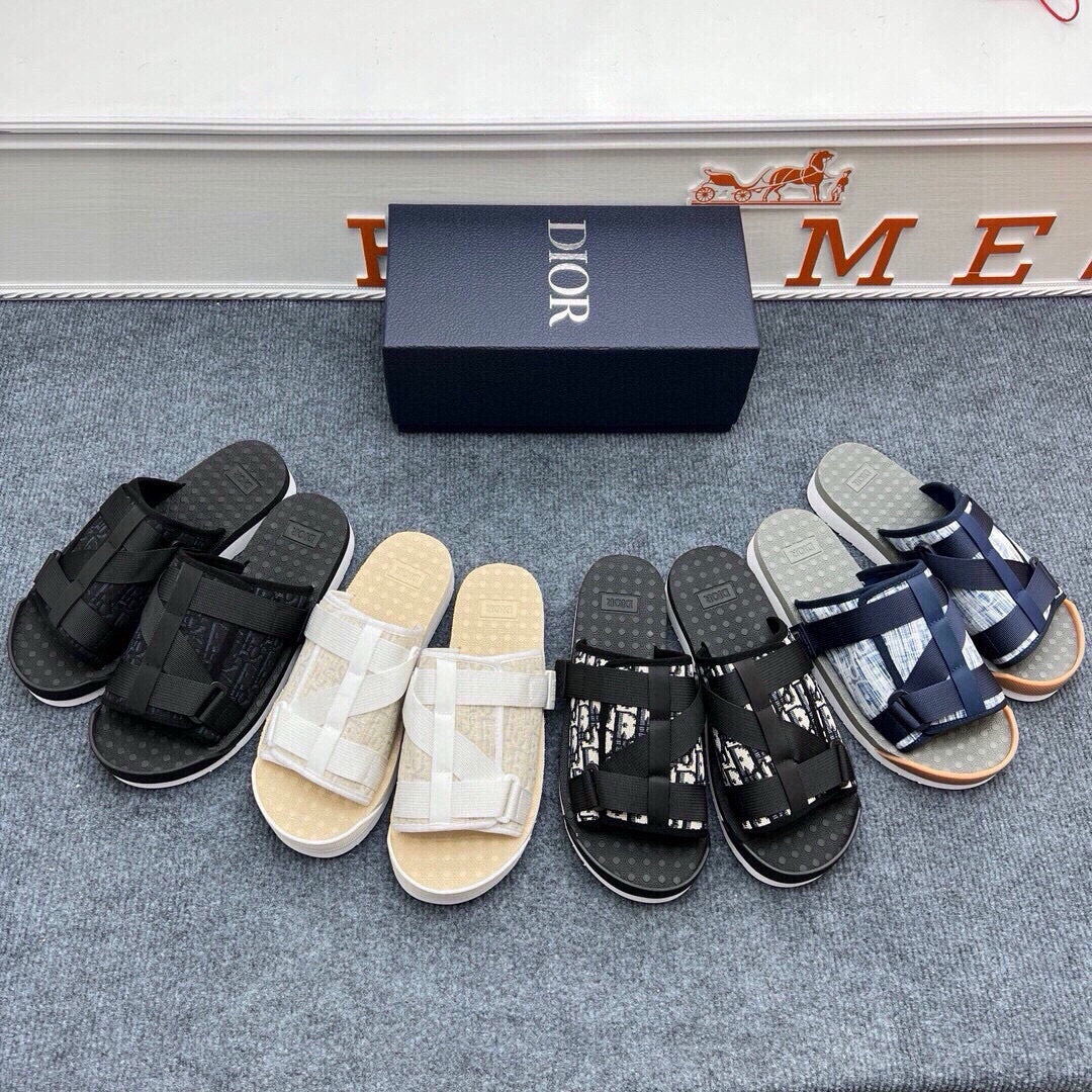 535ZD305ZDE Stylish Slippers