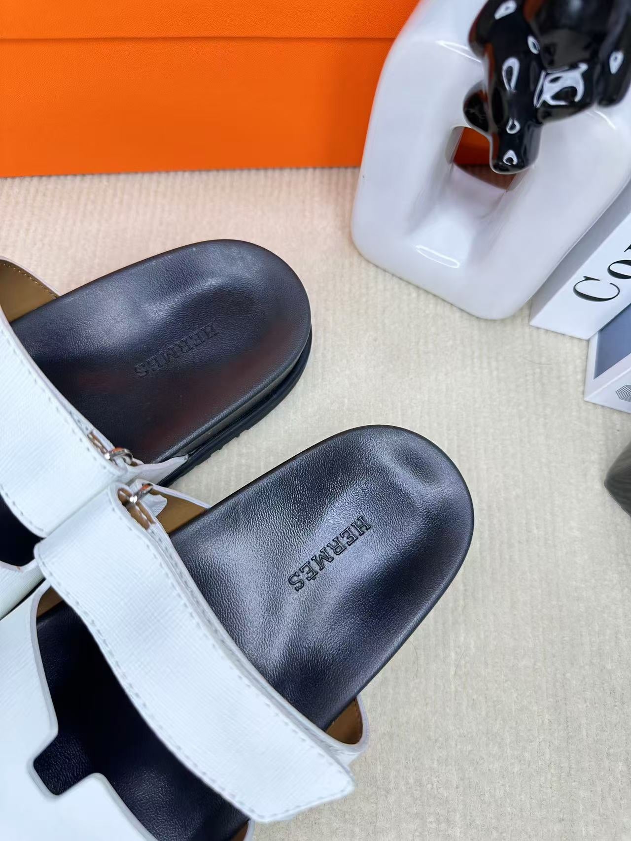 255QH28ZDE Stylish leather shoes
