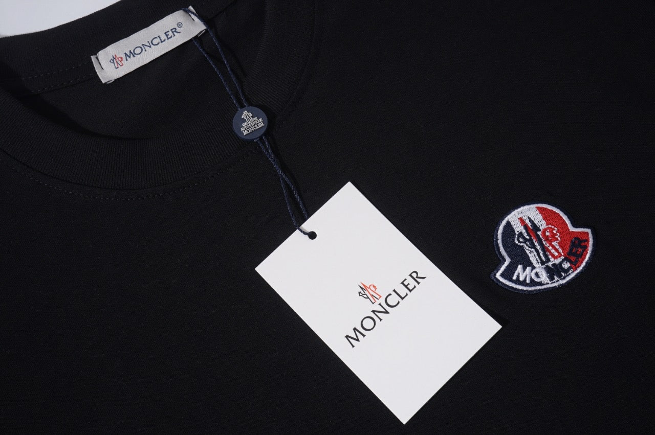 145RA155UDE Stylish T-shirt