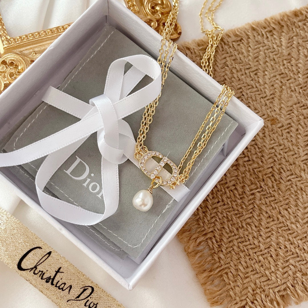 1YD255XDE Stylish Necklaces