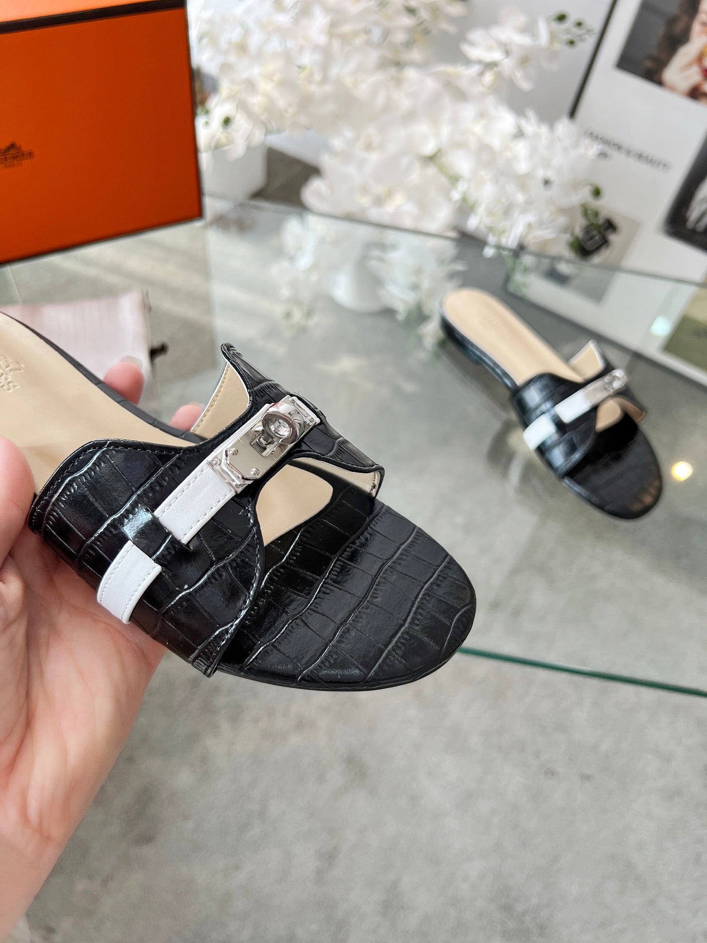 285ZH10ZDE Stylish leather Shoes