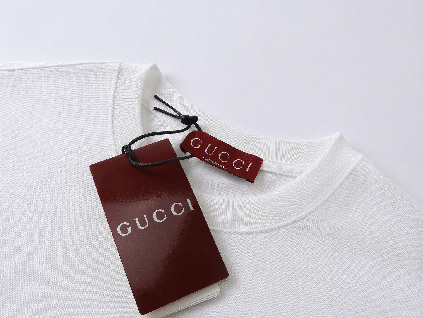 145RB176UDE Stylish T-shirt