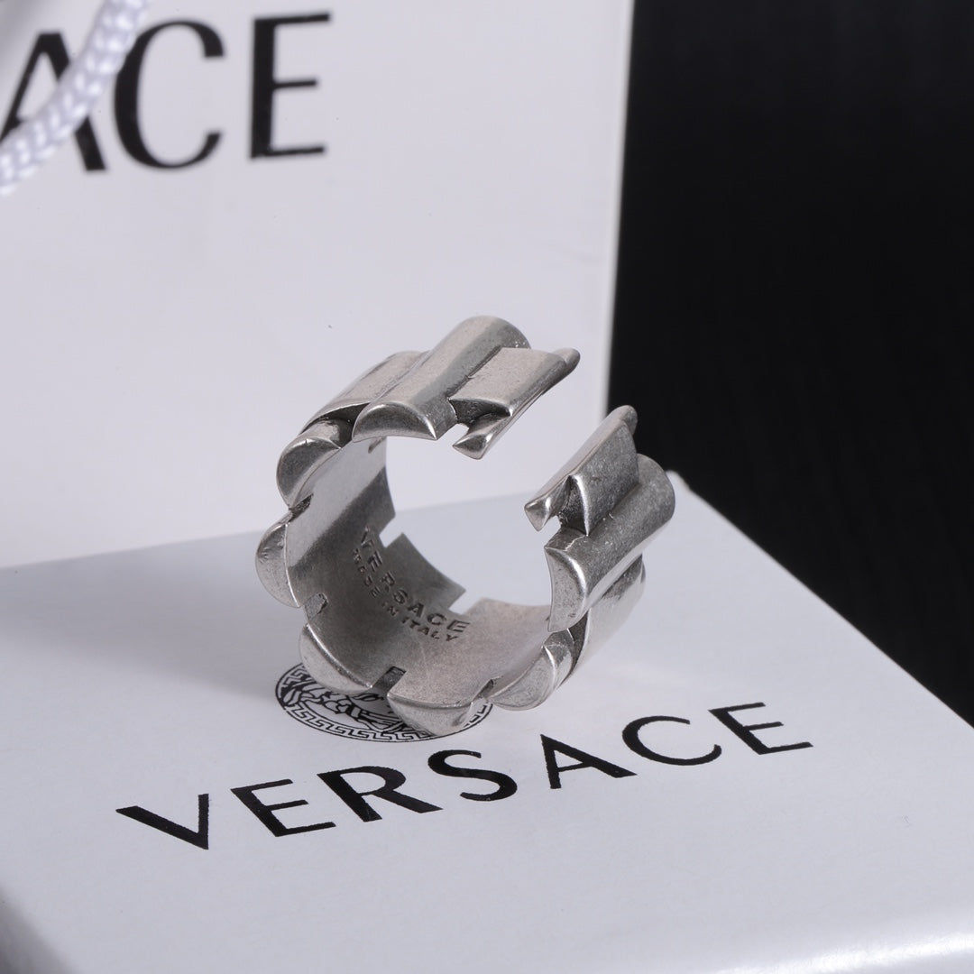 14V177JDE Stylish rings