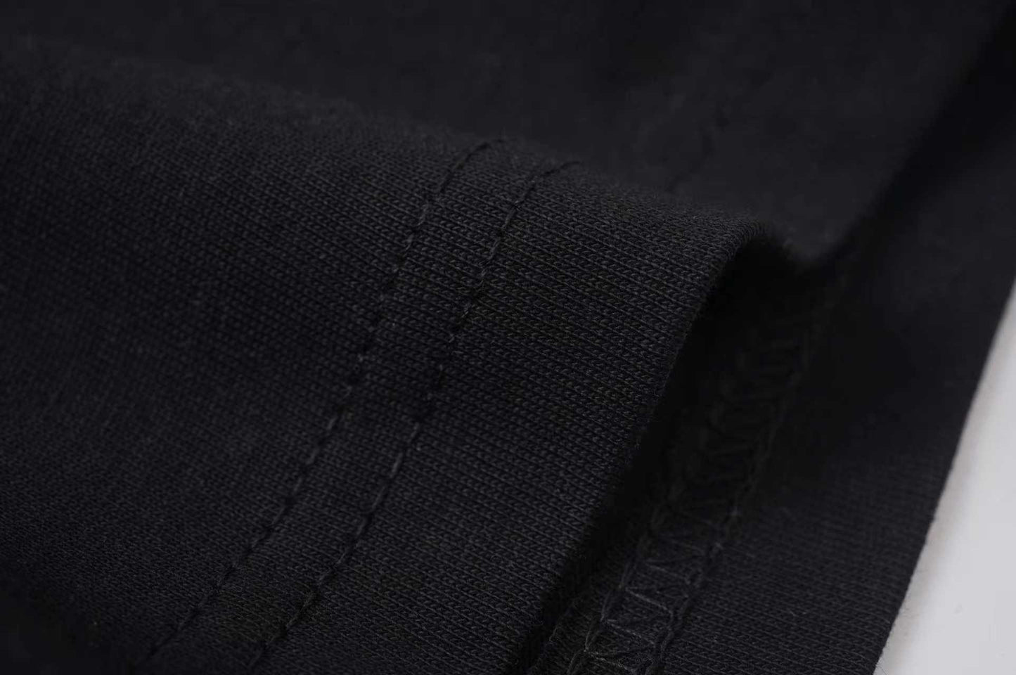 175ZA7UDE Stylish T-shirts