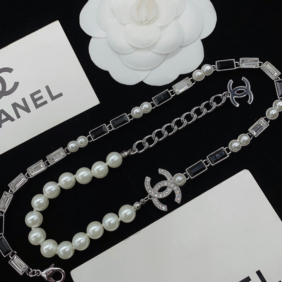 14C961XDE Stylish Necklaces