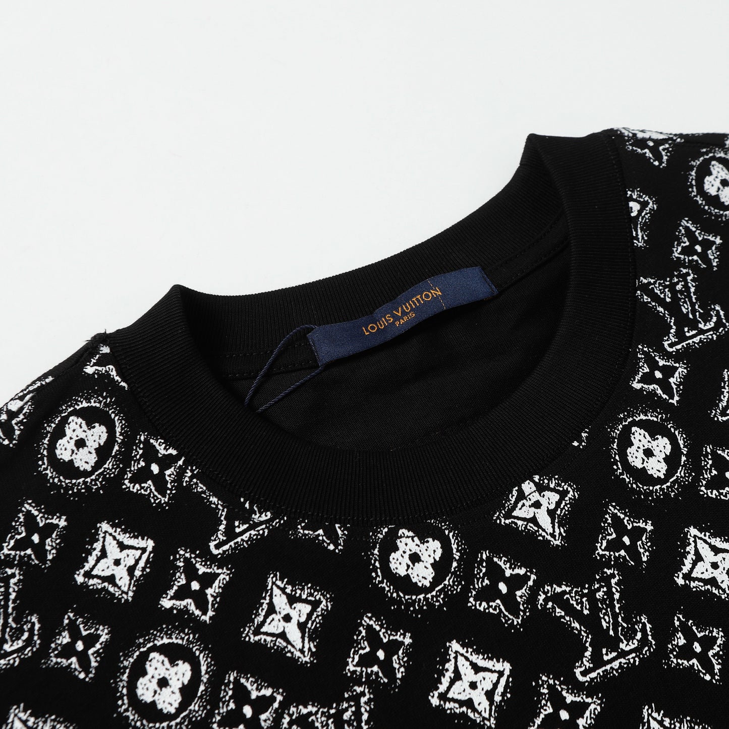 1ZE518UDE Stylish T-shirts