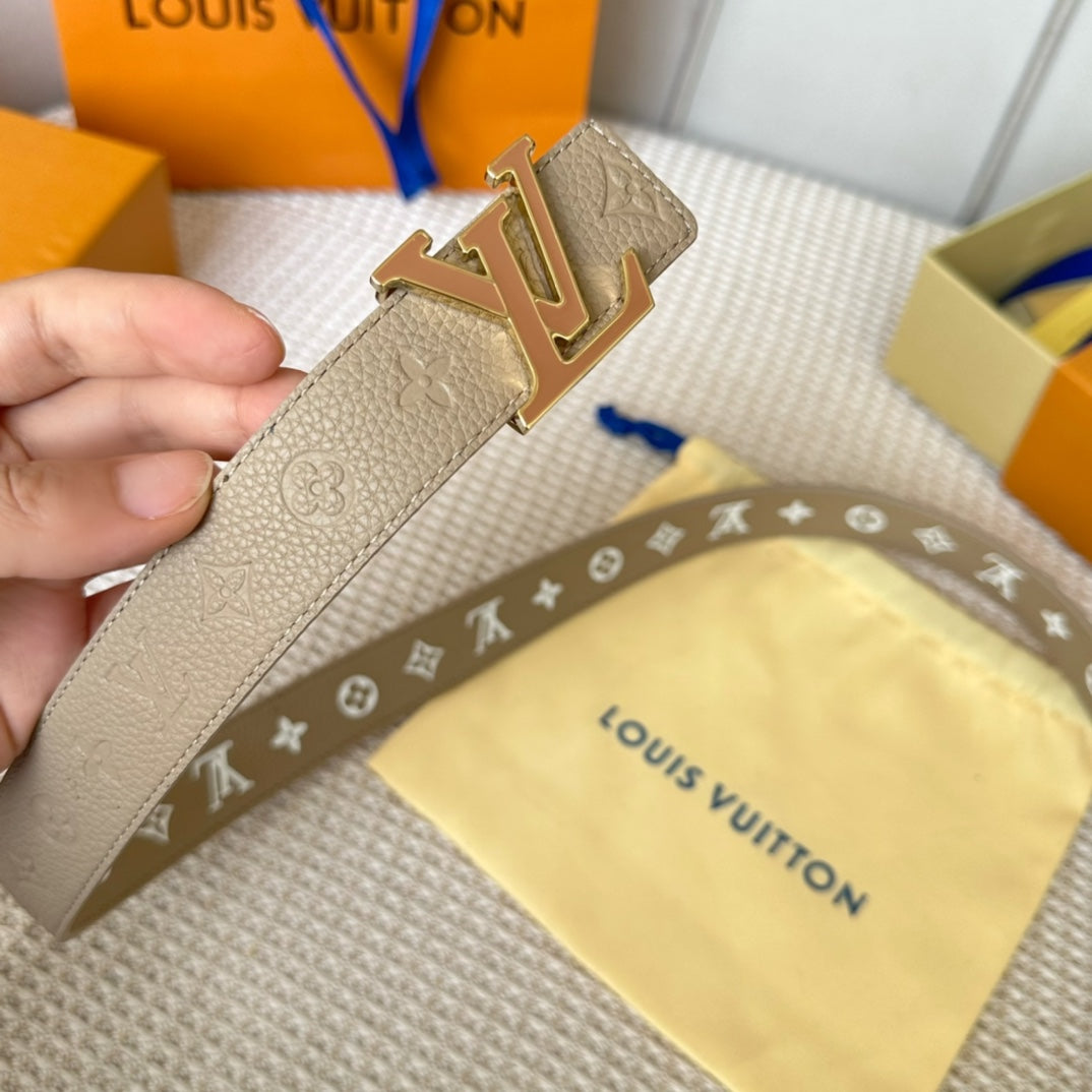 14E19PDE Stylish High quality belt With full package