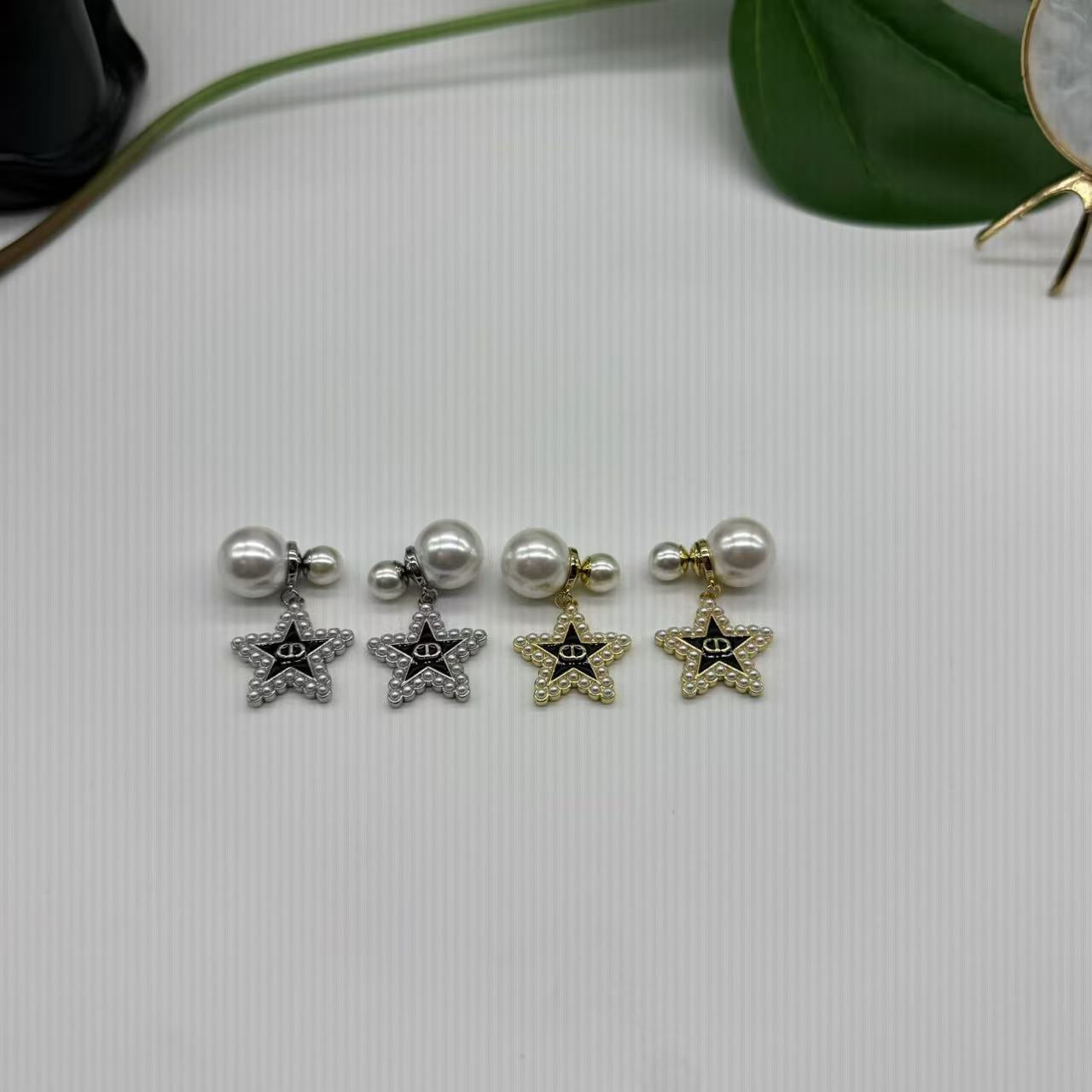 14D730EDE Stylish Earrings