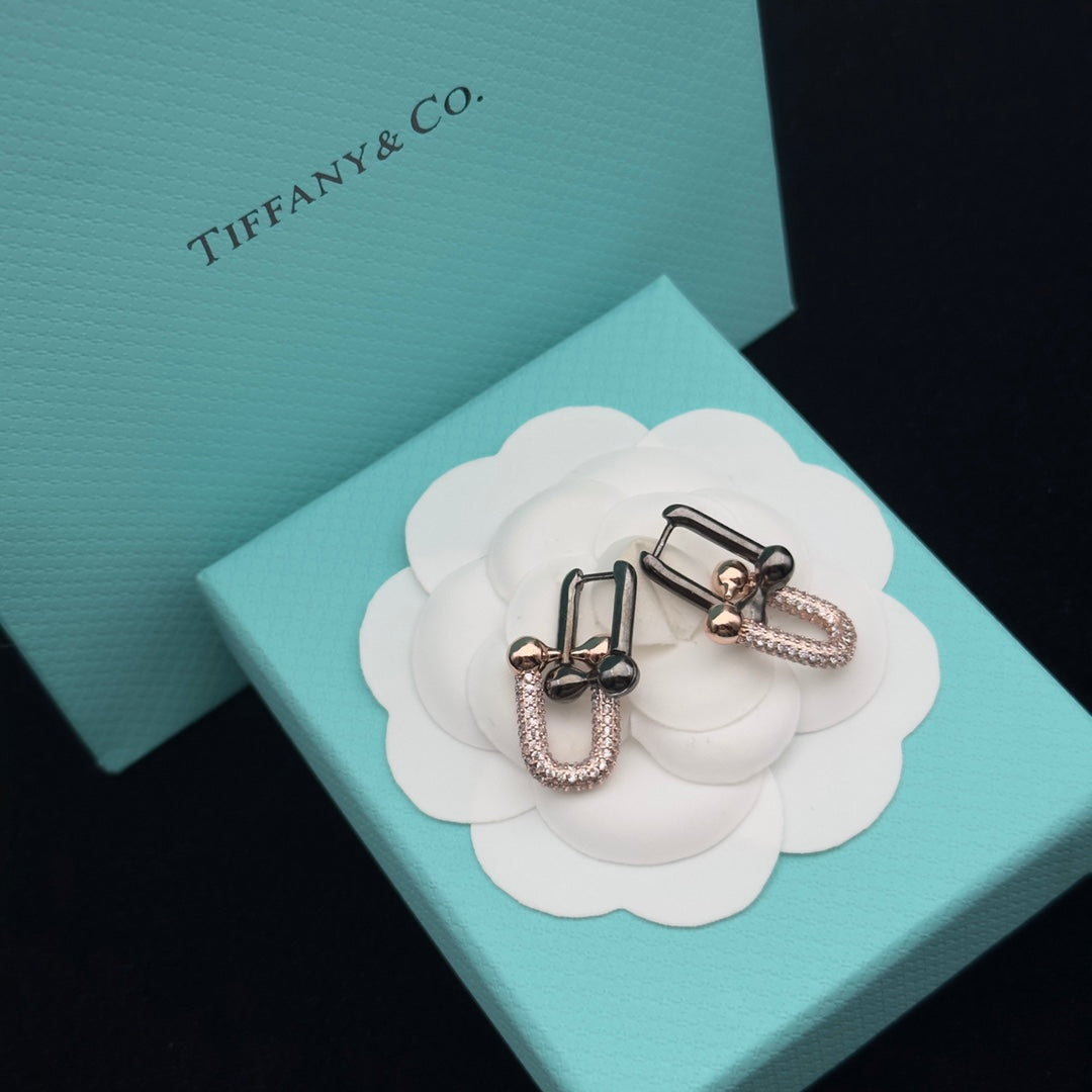 8XT32XDE Stylish Earring Bracelets Necklaces