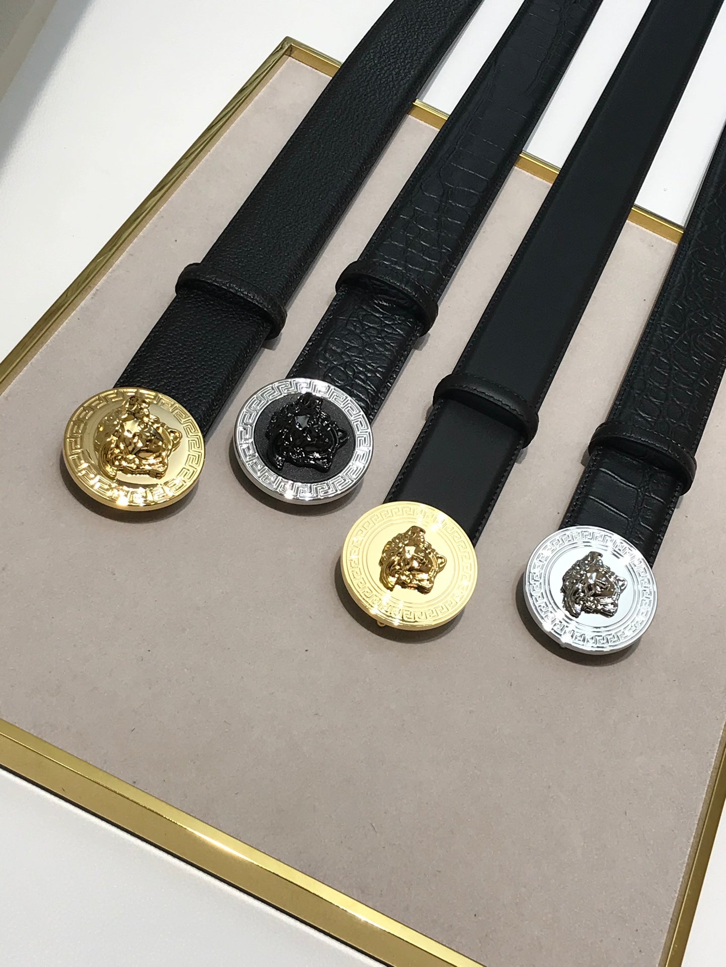 14V83PDE Stylish High quality belt With full package
