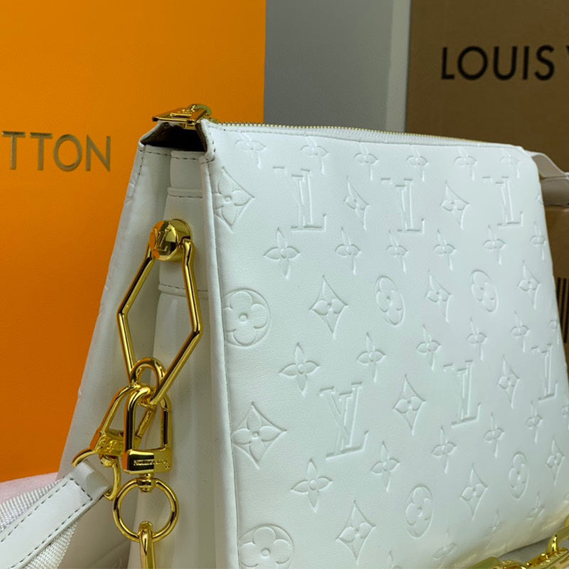 5E8BDE Stylish leather bag