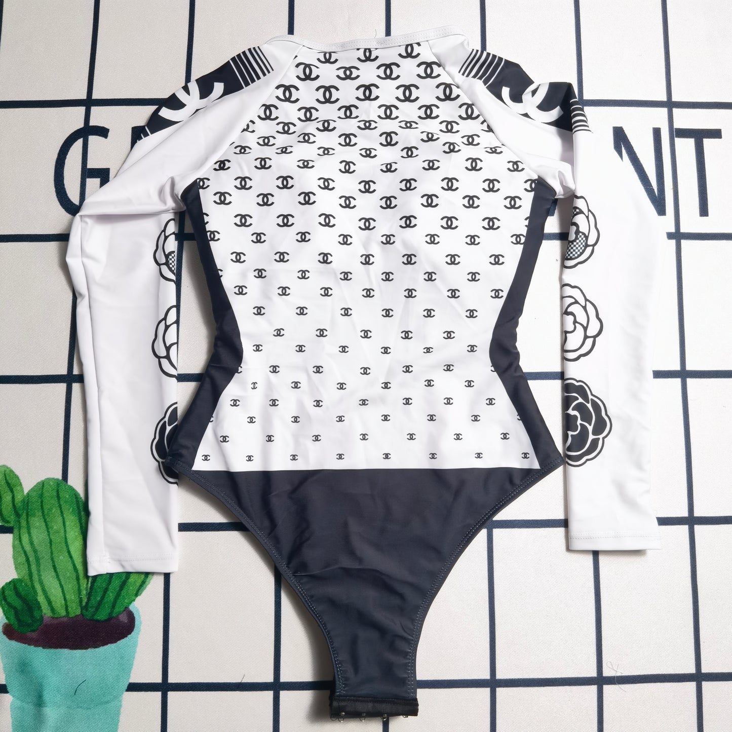 14C4YDE Stylish Long sleeve swimsuit