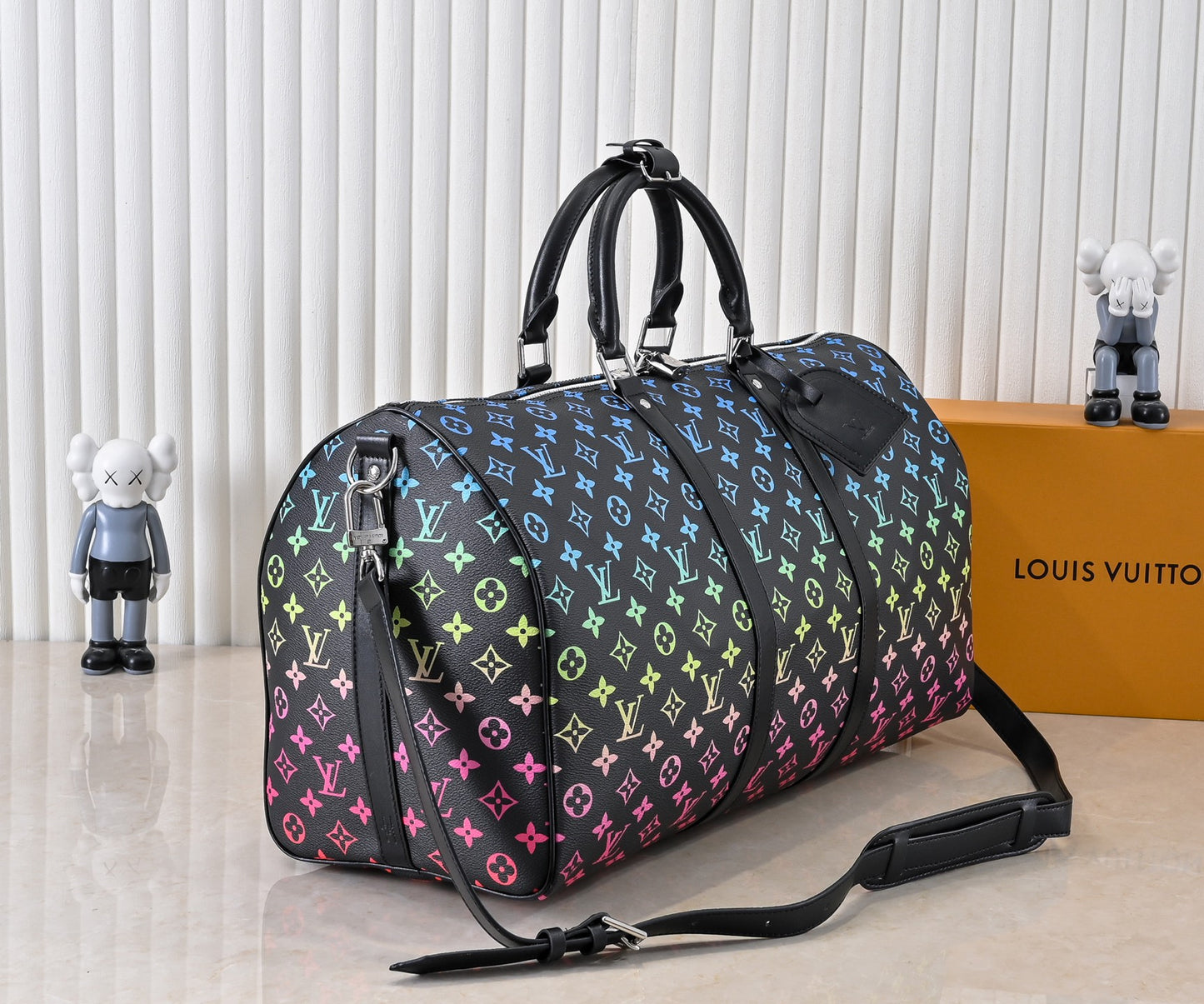 155NE41BDE Stylish leather luggage bags