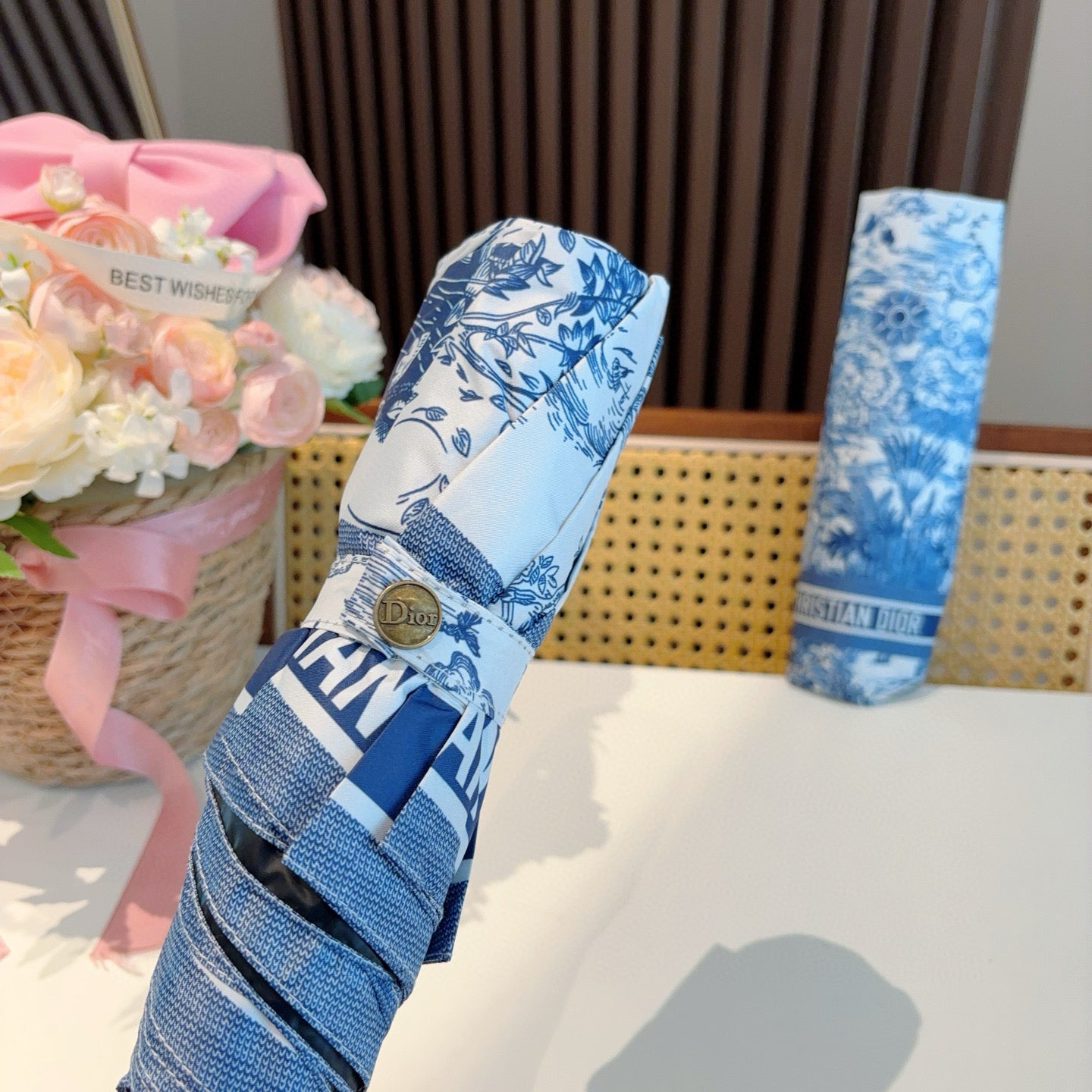 15RD80SDE Stylish UV resistant umbrella