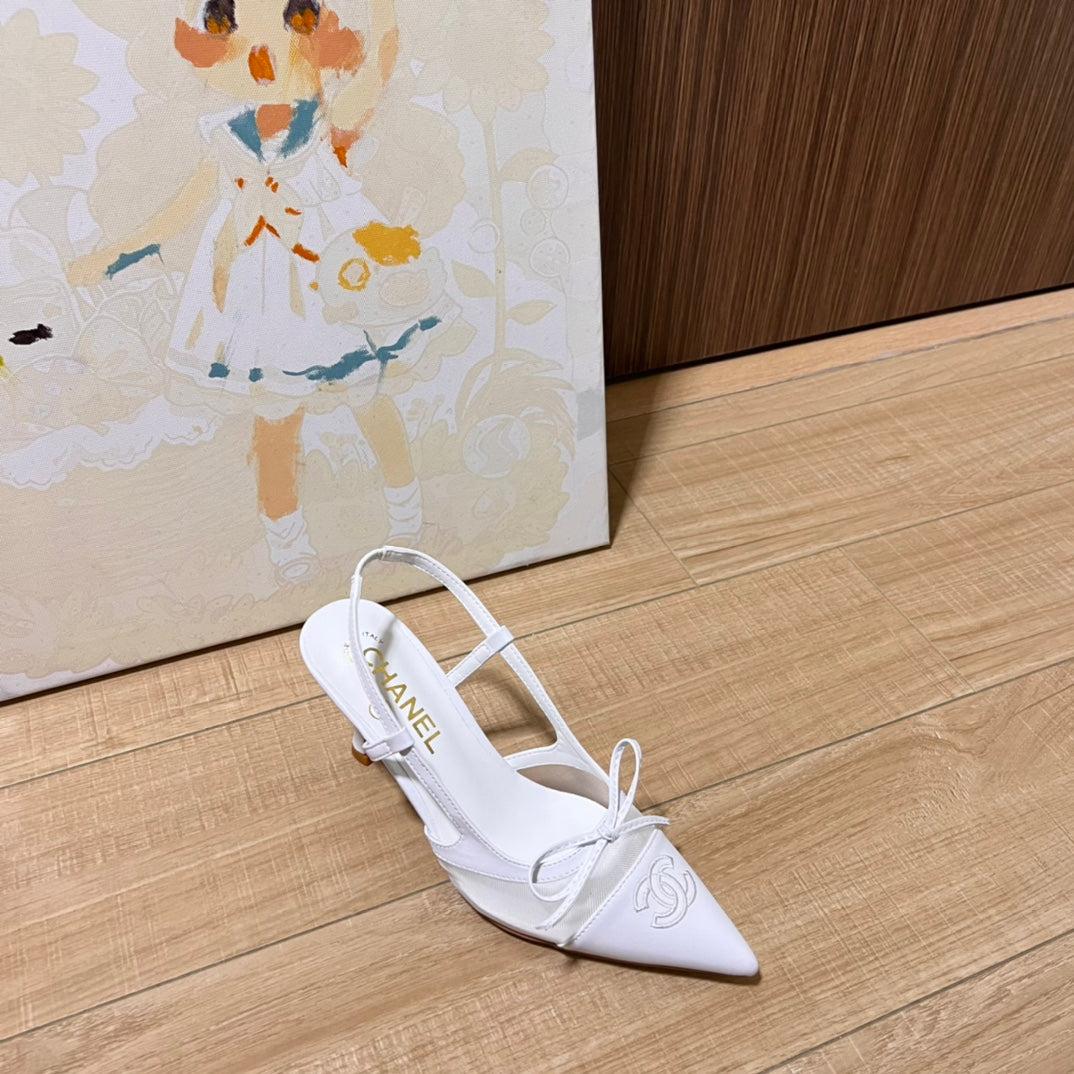 14C40ZDE Stylish High heels Heel height 6cm