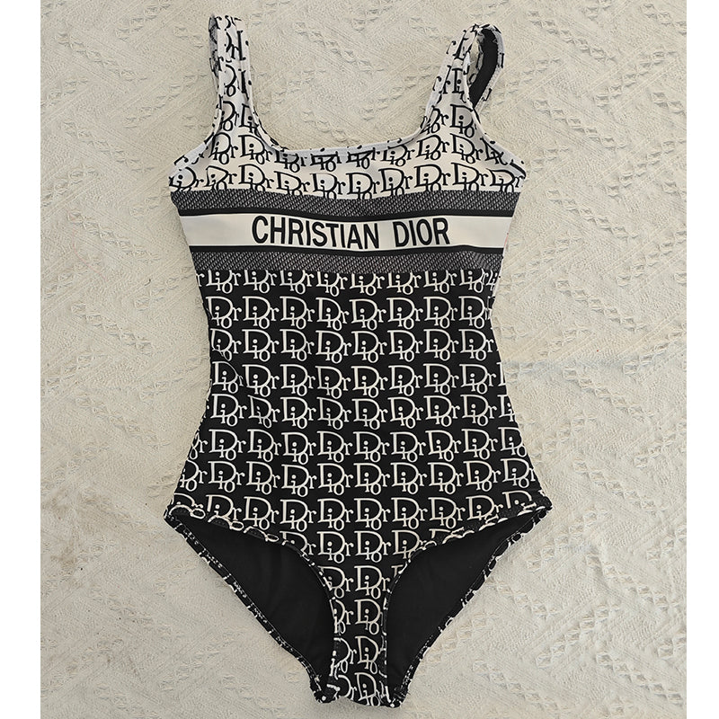 14D88YDE Stylish Bikini swimsuit