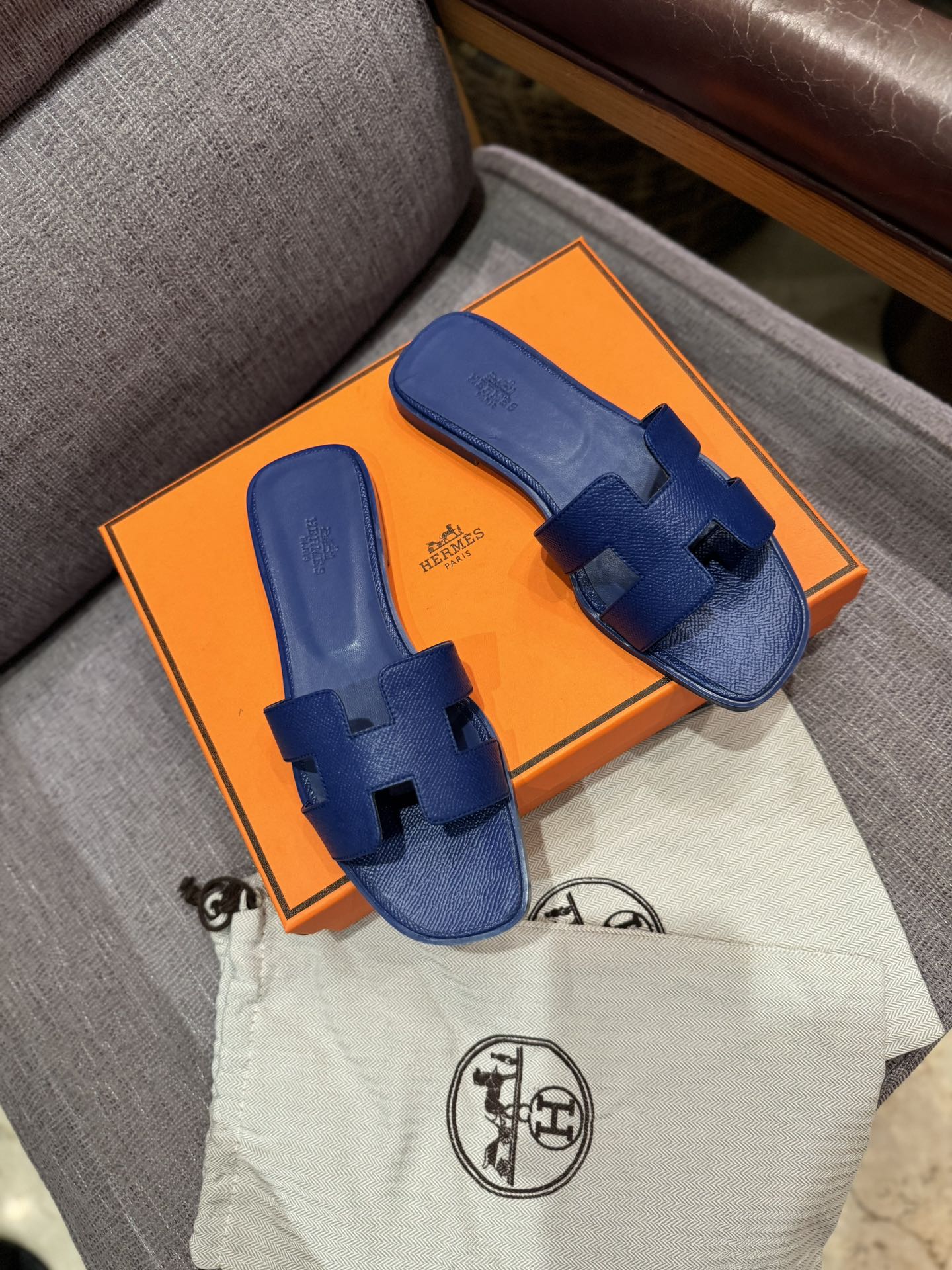 155ZH313ZDE Stylish Slippers