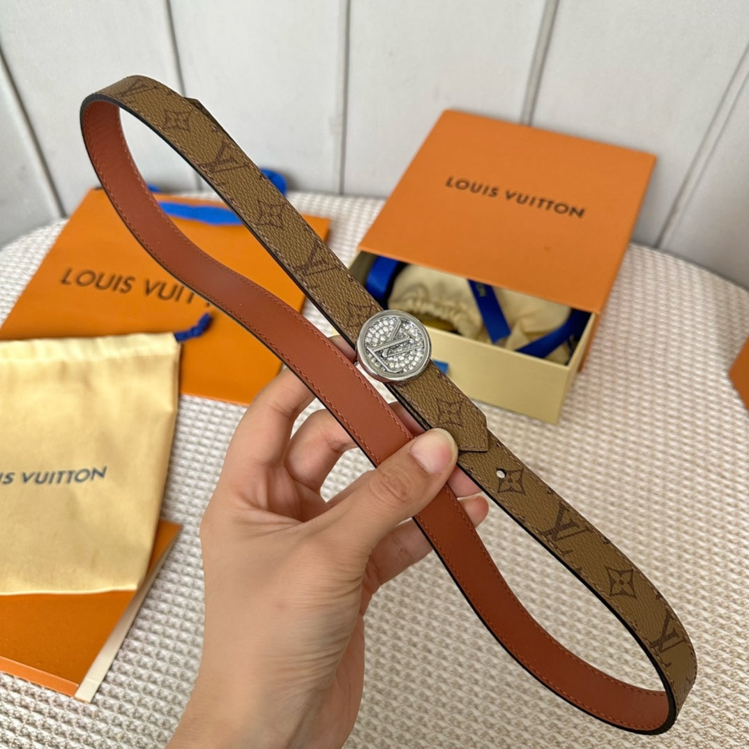 14E144PDE Stylish High quality belt With full package