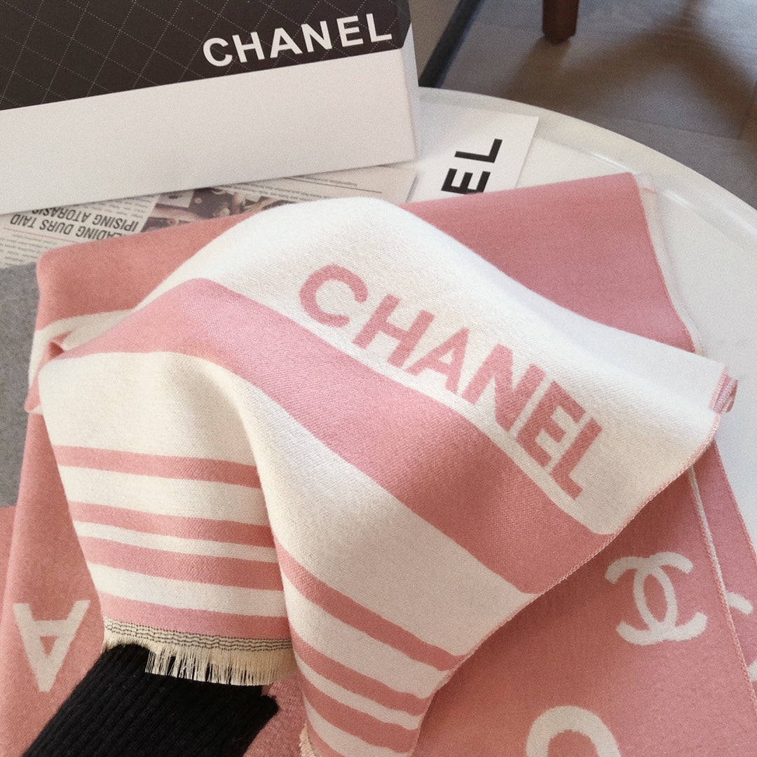 175RC34WDE Stylish Winter Scarves