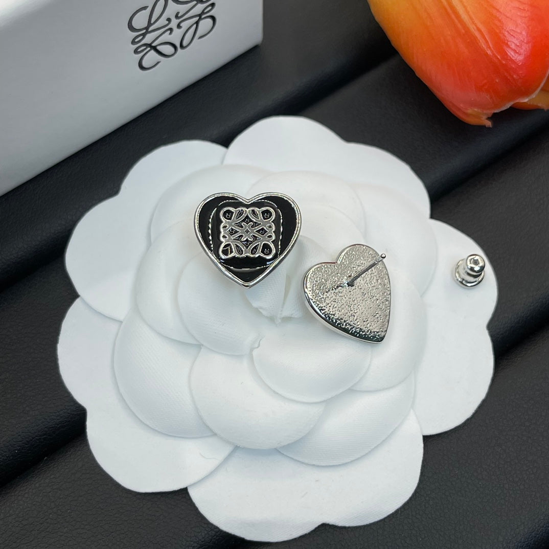 14A759EDE Stylish Earrings