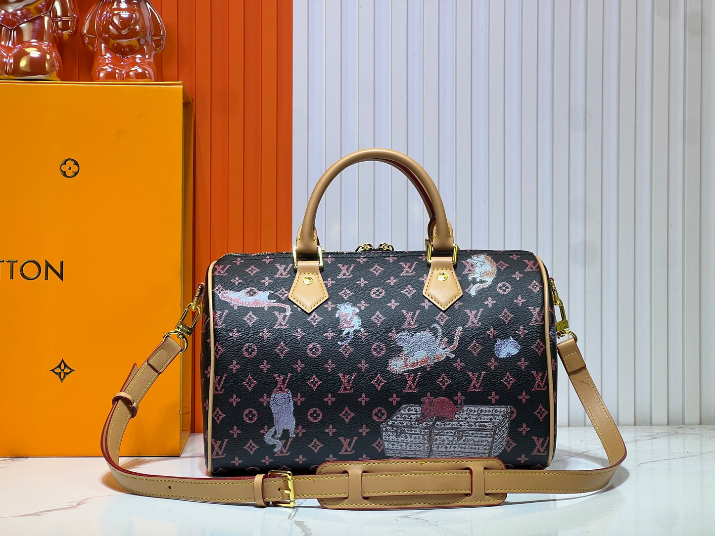 15XE6BDE Stylish leather bag