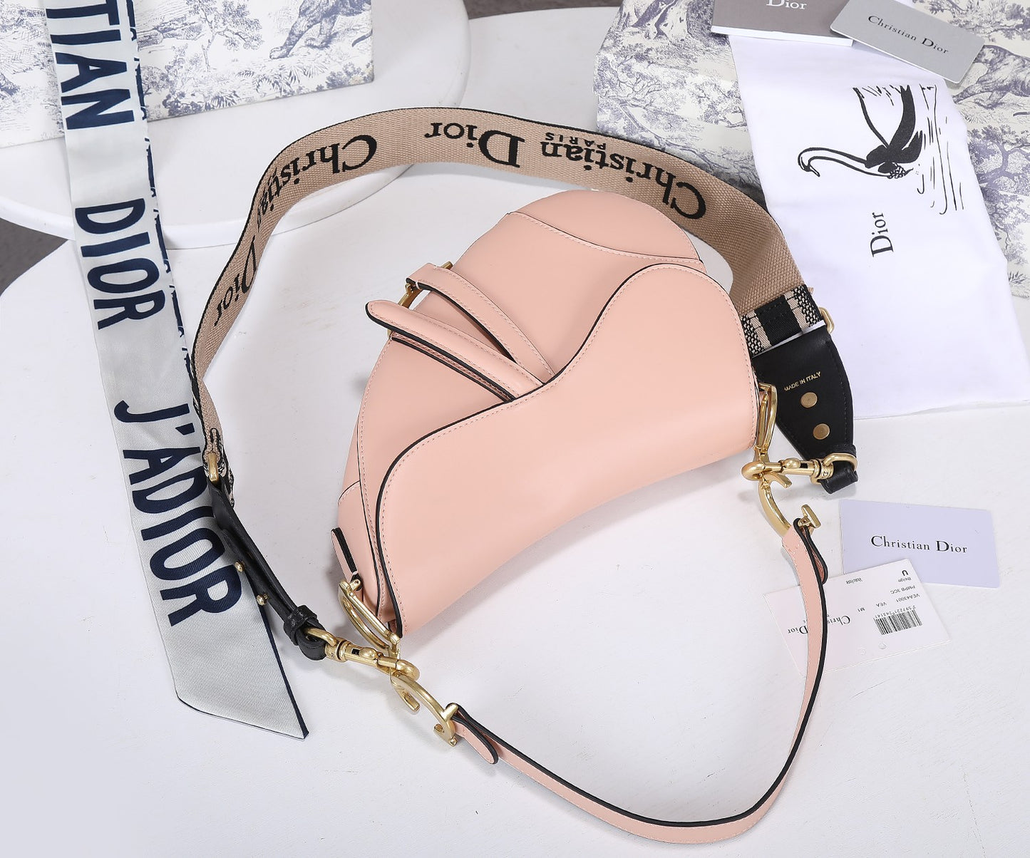 5D11BDE Stylish leather bag