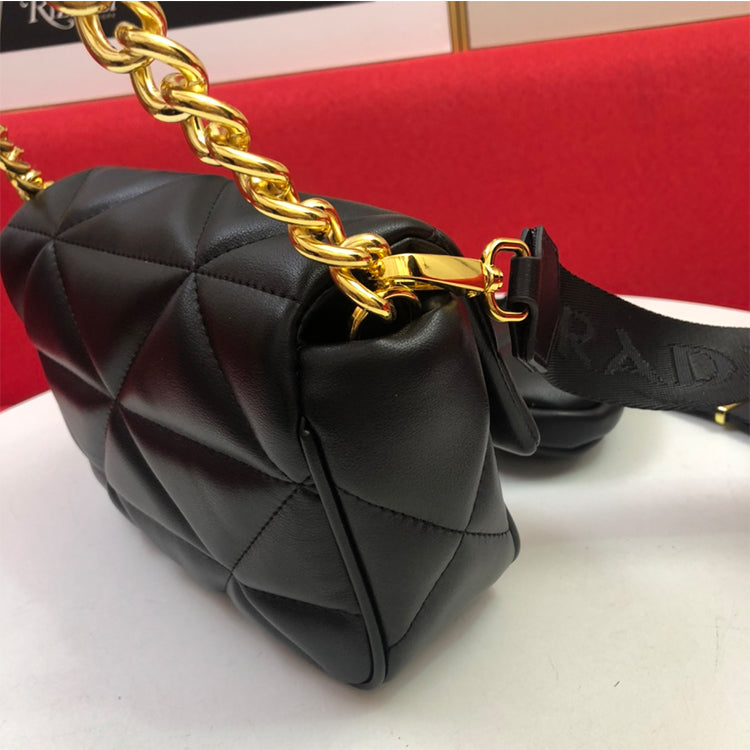 1PD03BDE Stylish leather bag