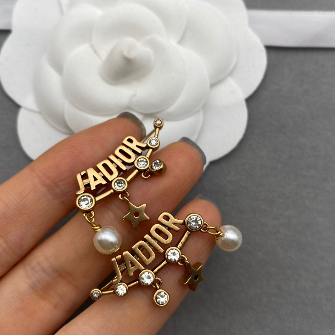 14D968EDE Stylish Earrings