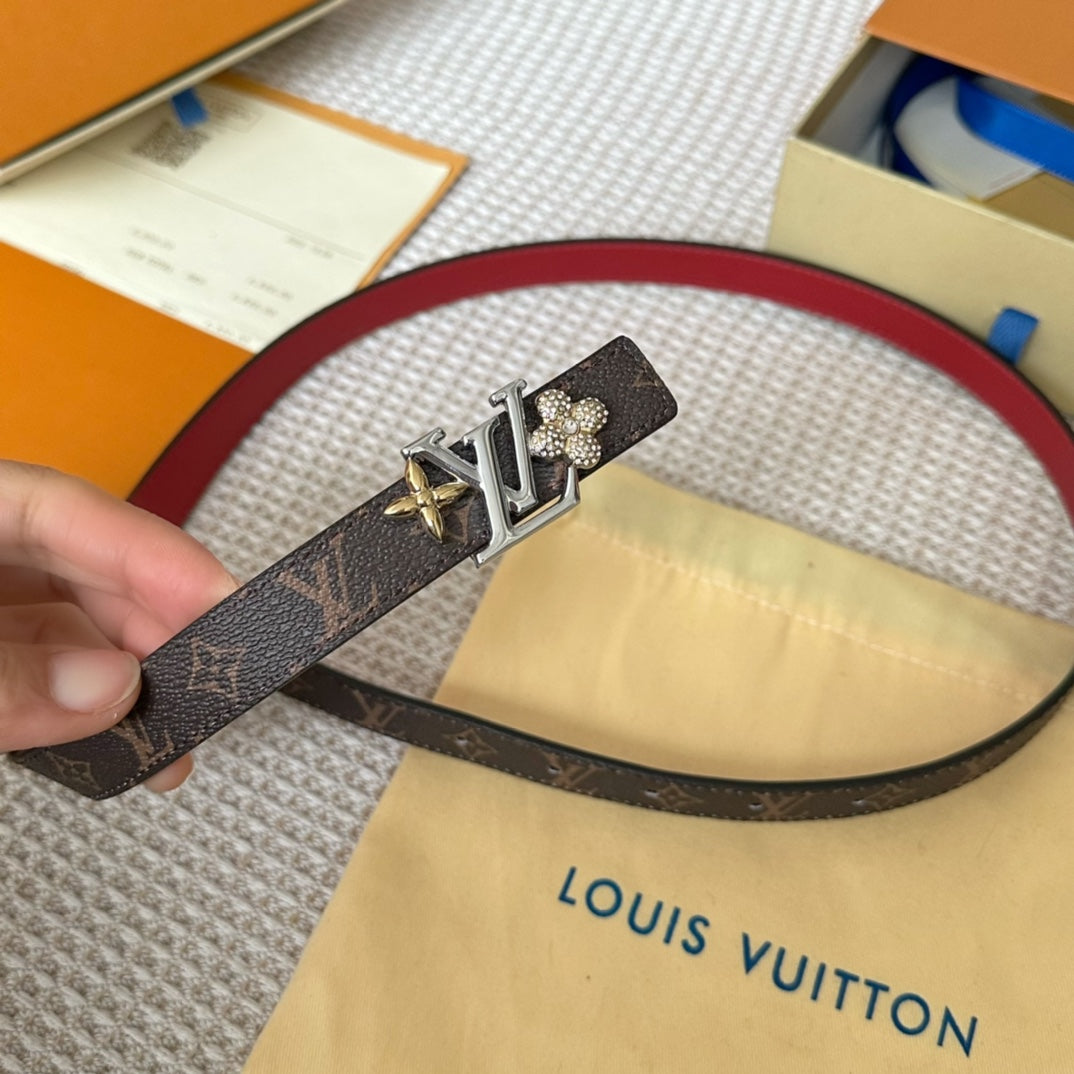 14E146PDE Stylish High quality belt With full package