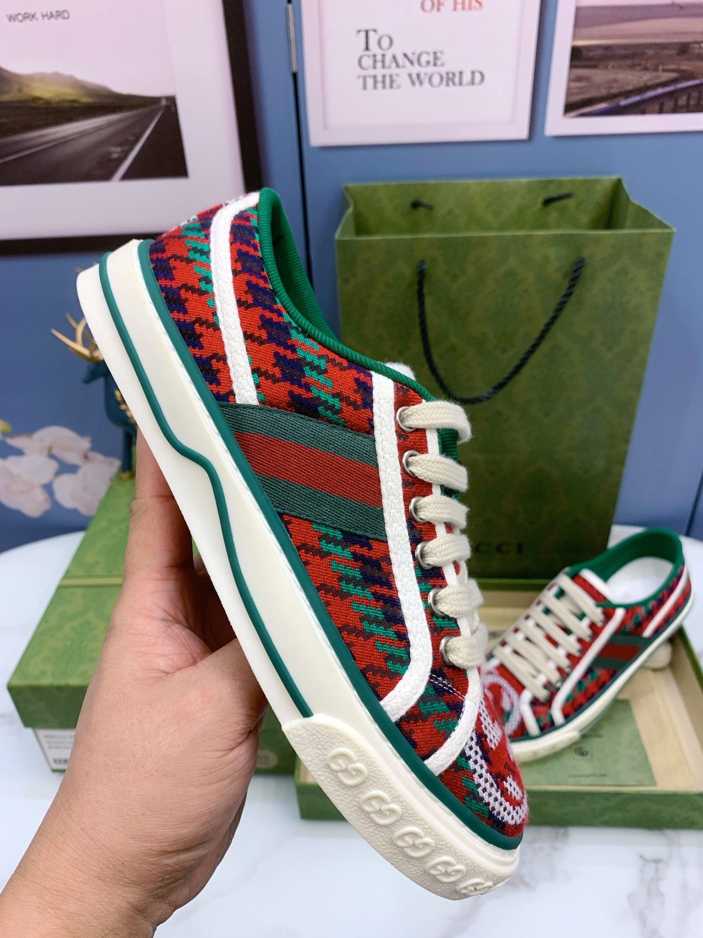 2YB51ZDE Stylish shoes