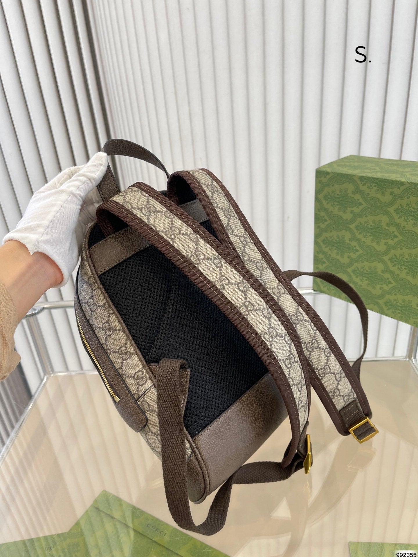 6XB99BDE Stylish leather bag