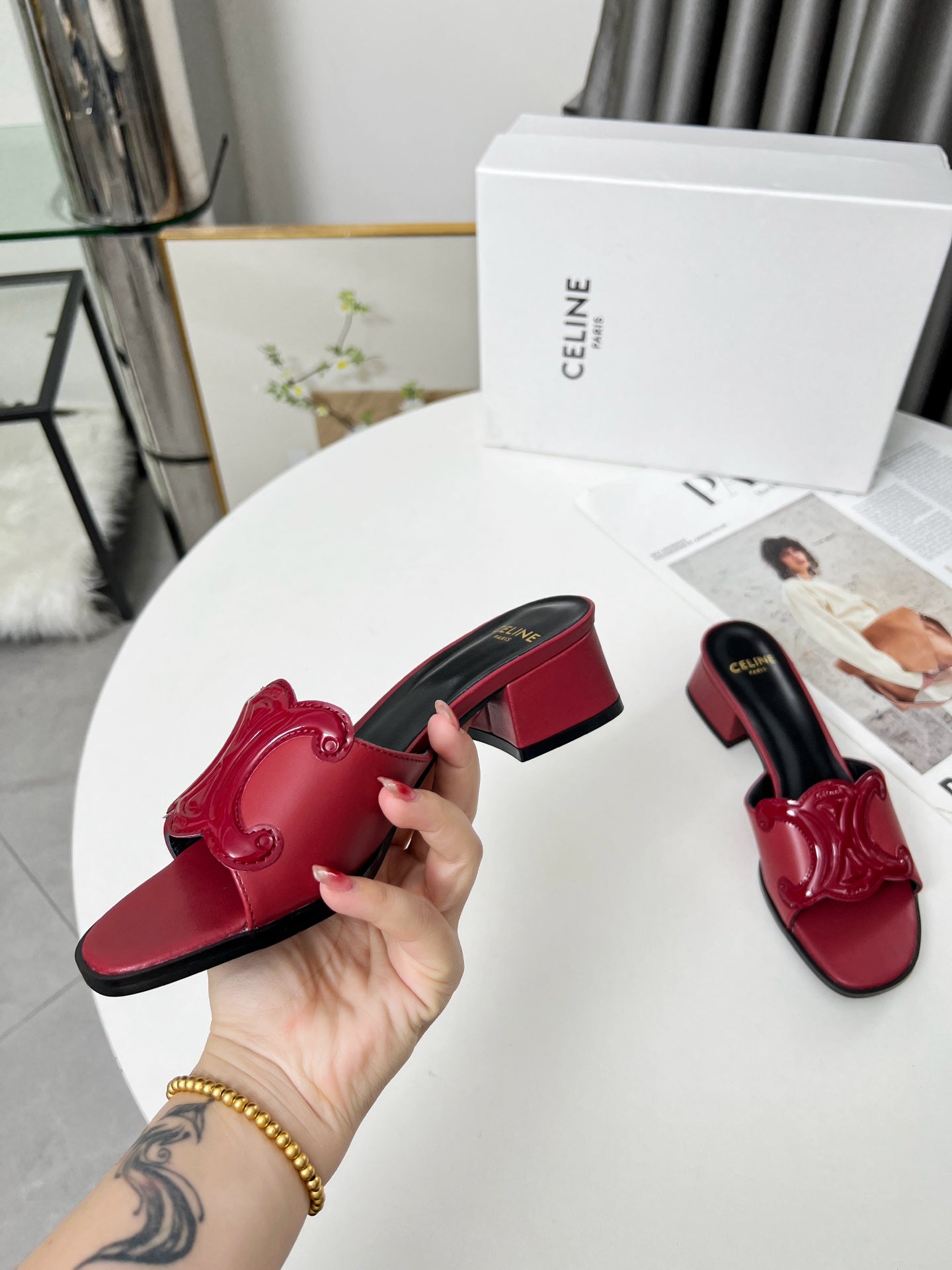 255QA51ZDE Stylish leather shoes