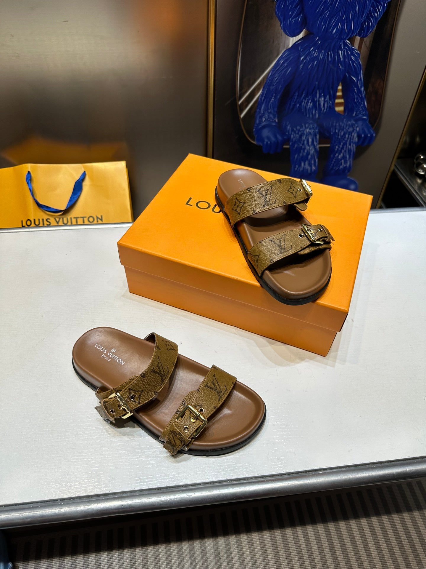 14E10ZDE Stylish sandals