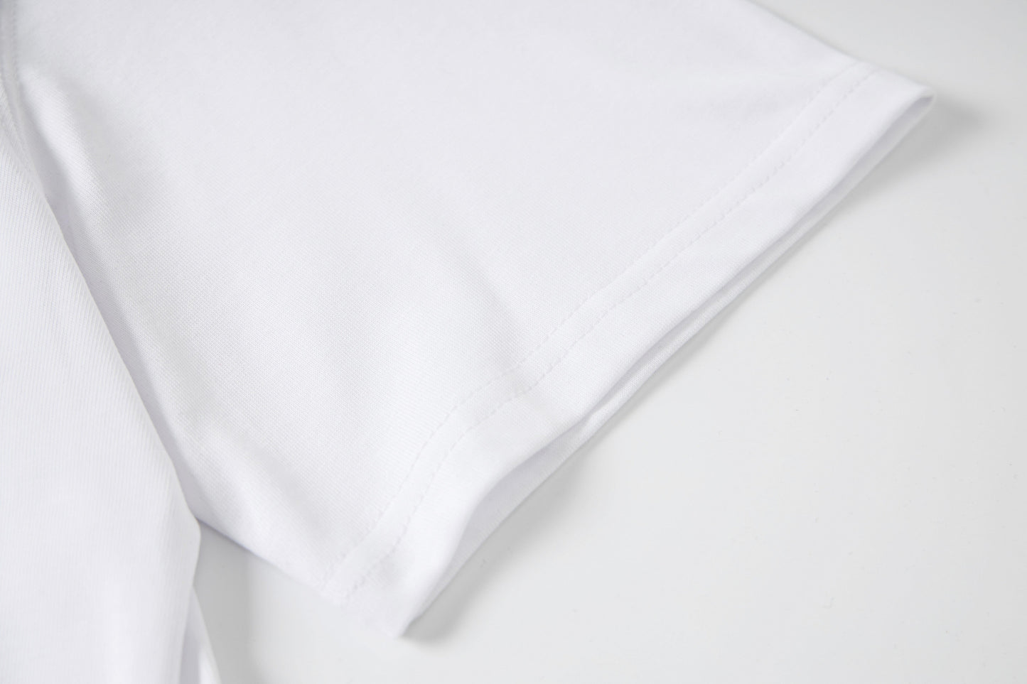 145NSA12UDE Stylish T-shirt