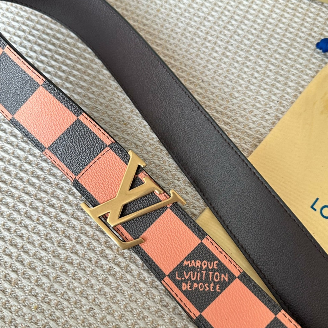14E149PDE Stylish High quality belt With full package