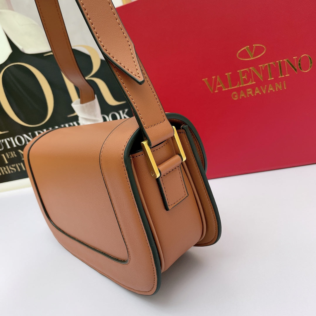 5A45BDE Stylish leather bag