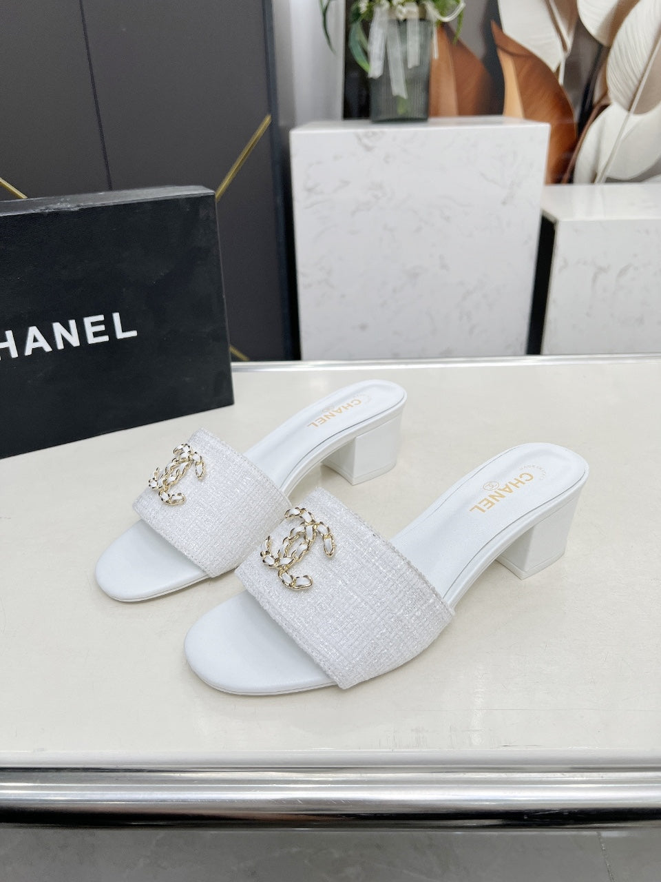 255QB30ZDE Stylish leather shoes